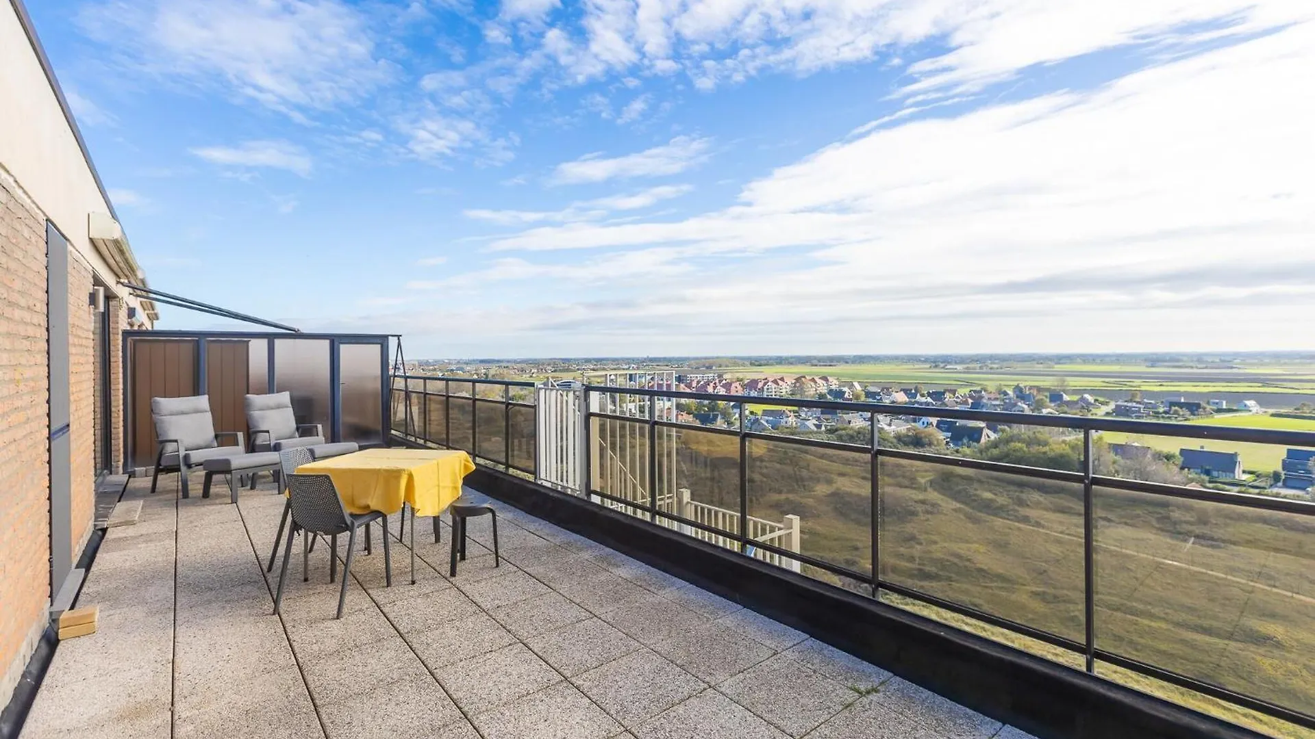 Rooftop Apartment Near Center Middelkerke